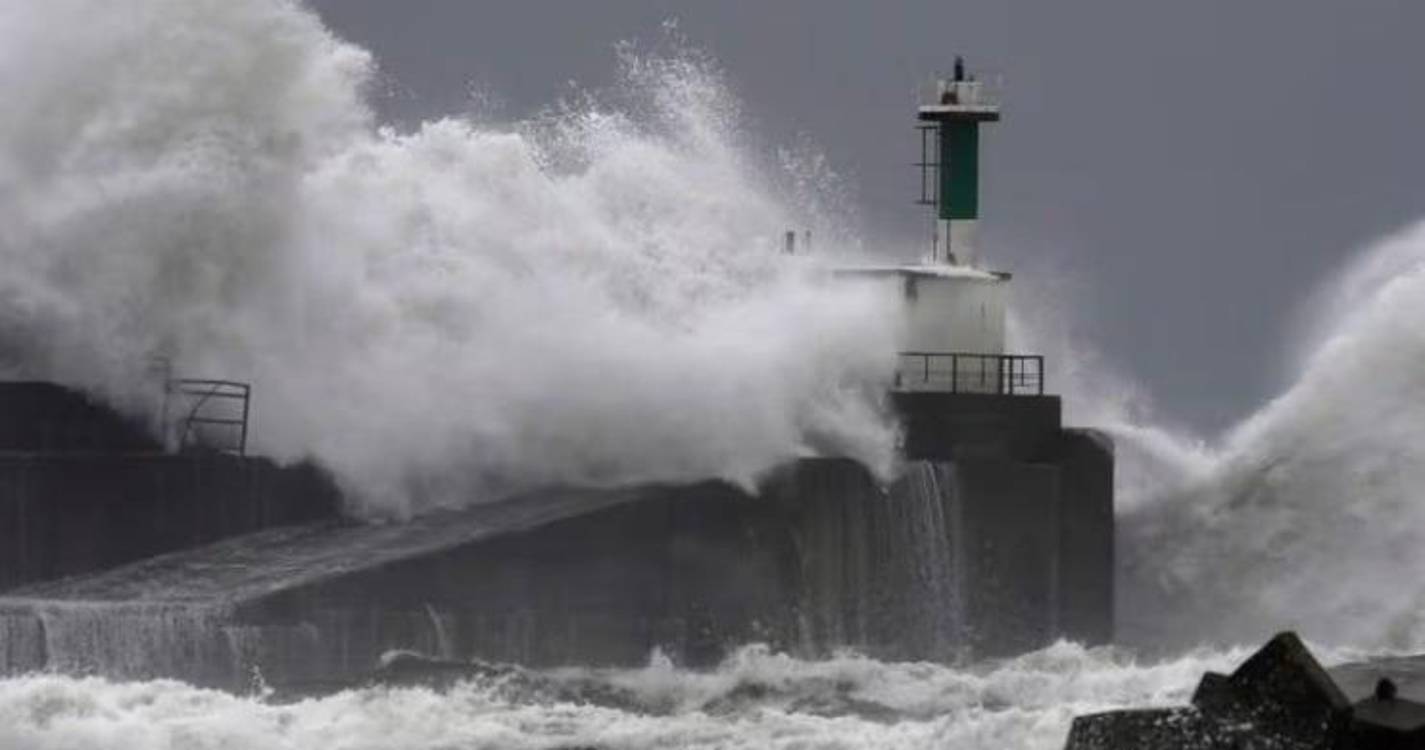 Mau tempo: quatro mortos na costa de Espanha