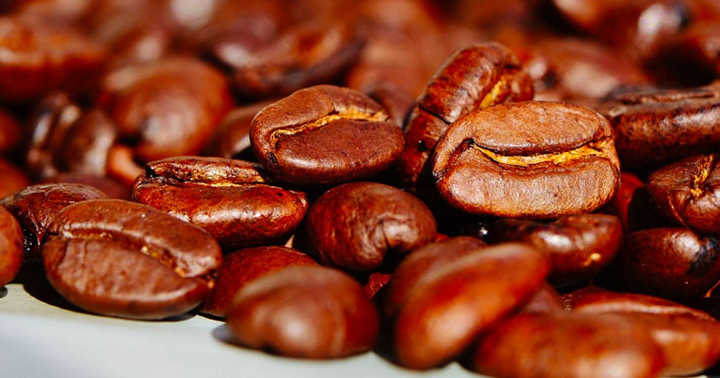 Preço do café deverá manter-se estável mesmo com ‘stocks’ em mínimos