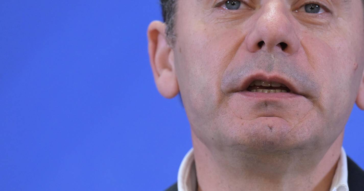 Luís Montenegro saúda vitória “extraordinária” do PSD