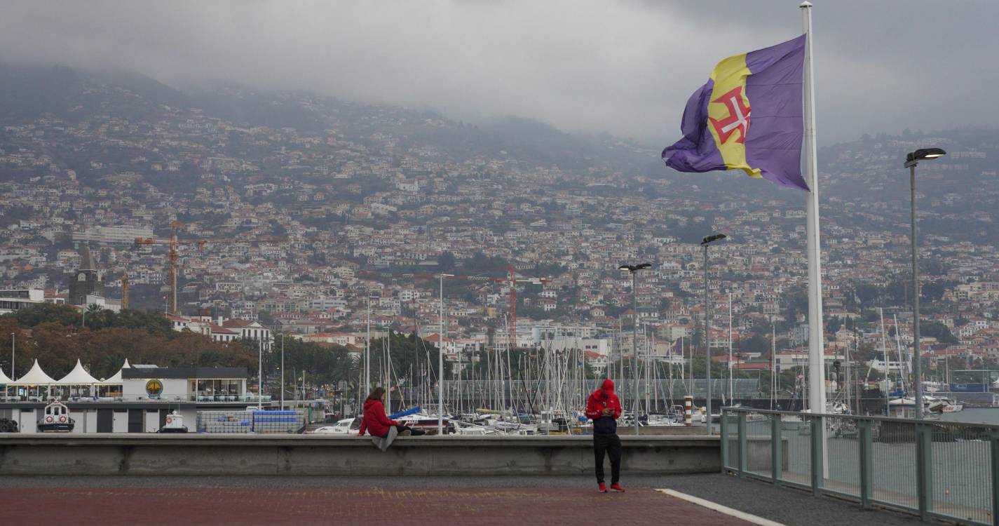 Madeira e Porto Santo sob aviso laranja devido à previsão de chuva forte