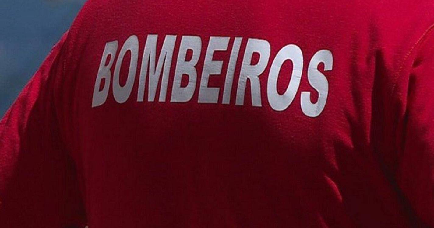 Despiste de carro alegórico fere 8 em Guimarães