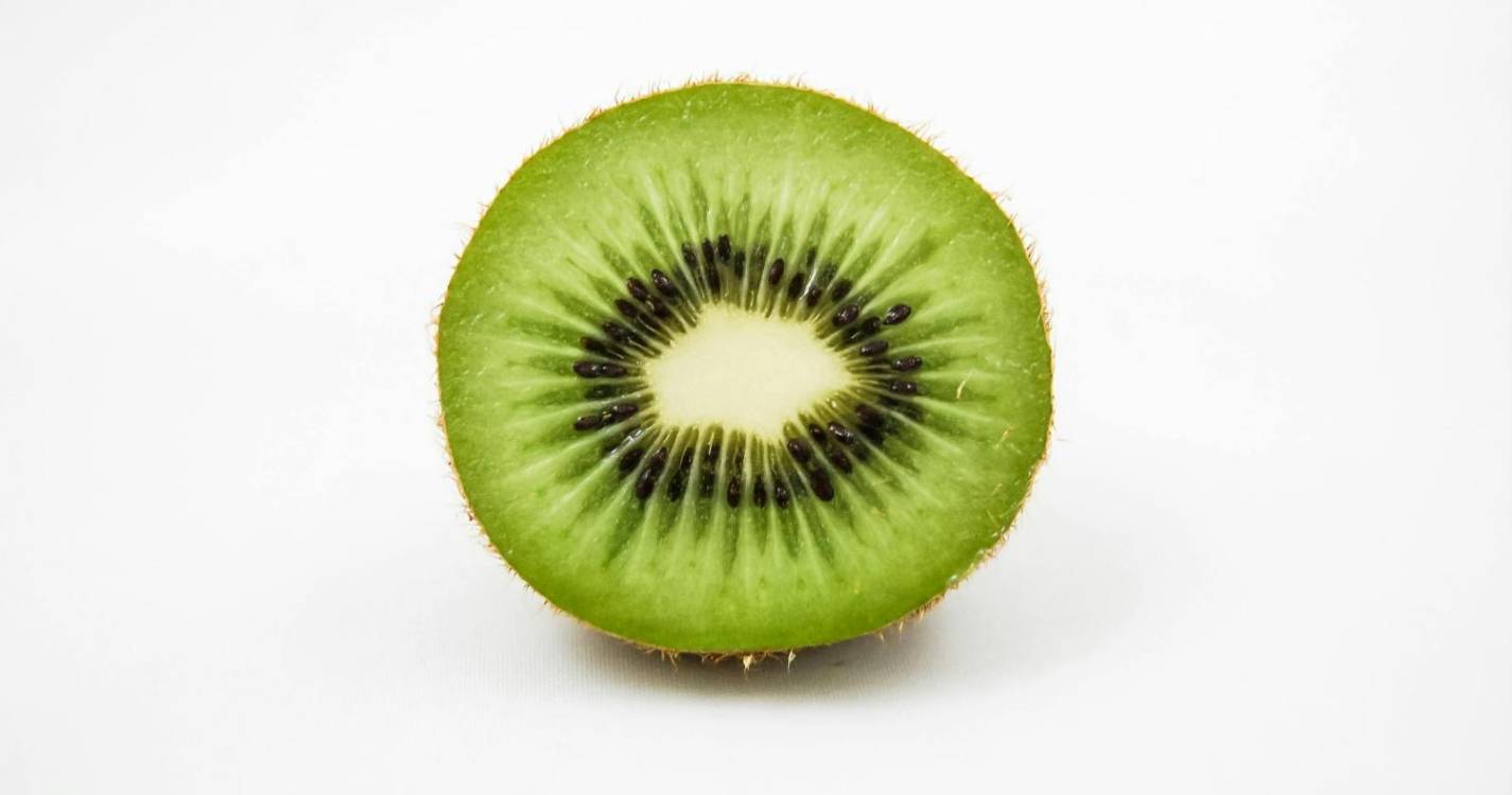 Investigadores recorrem ao kiwi para tratar efeitos secundários da quimioterapia