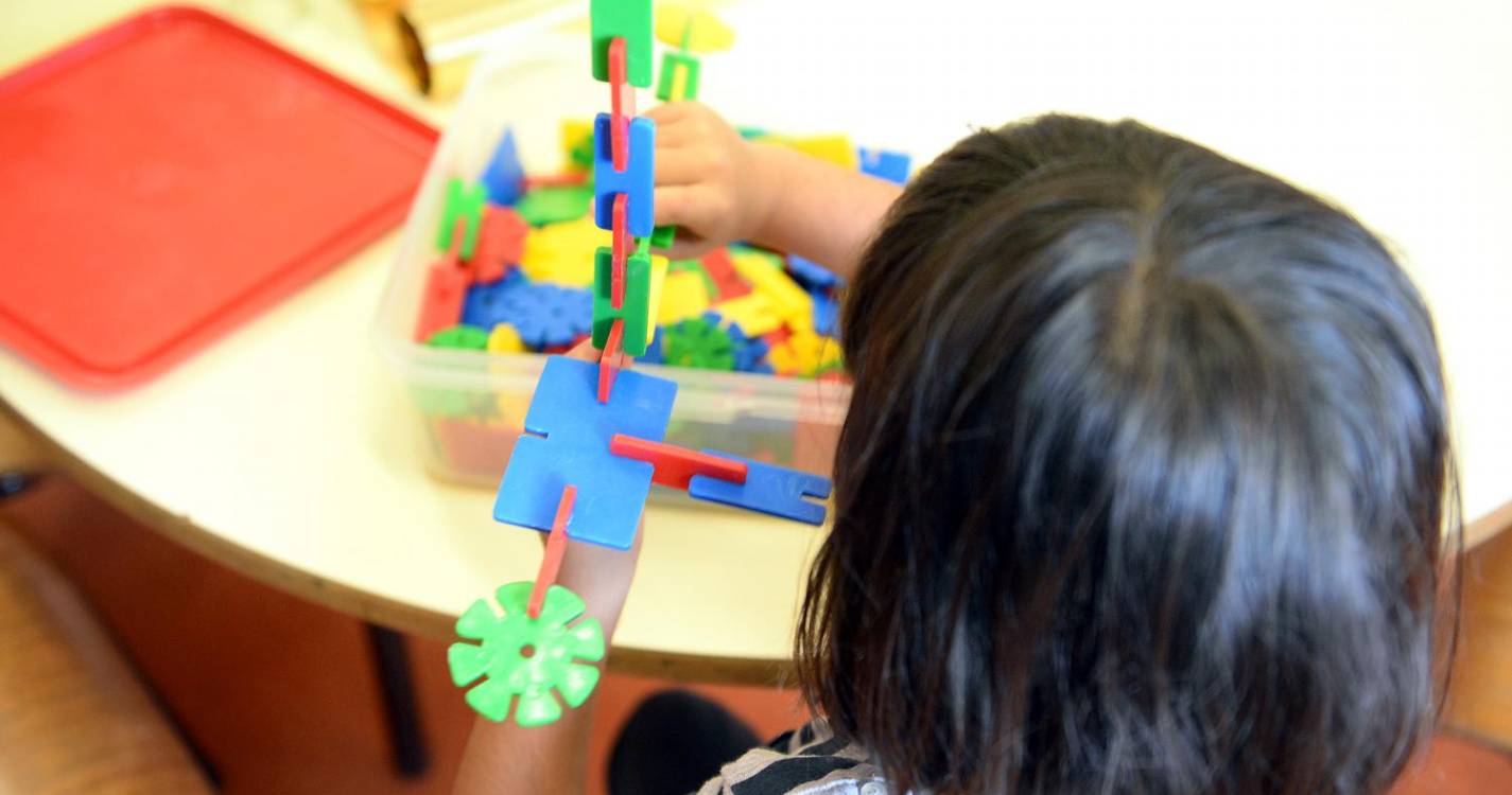 Ministro da Educação disponível para devolver 20% por ano aos professores