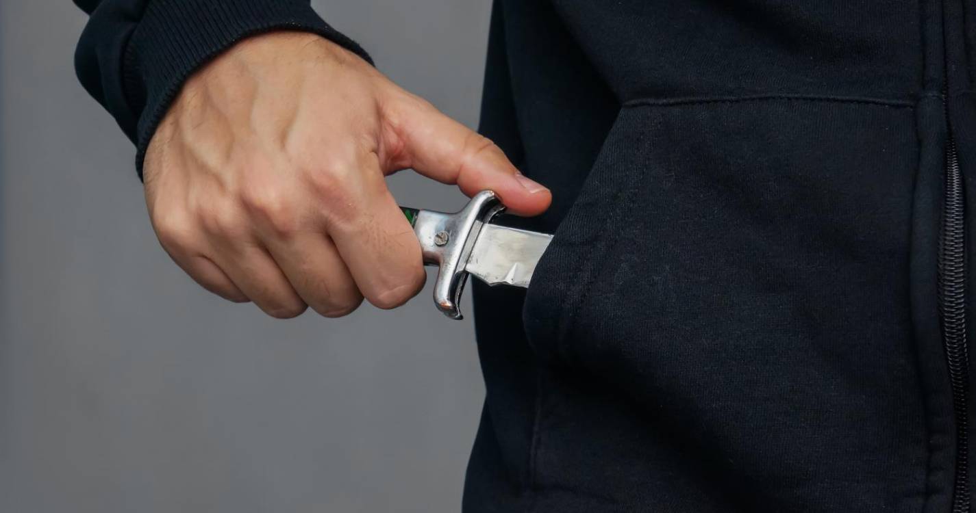 Ferido grave em ataque com faca no centro de Bruxelas