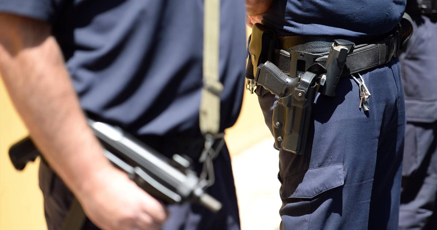 Chega quer que polícias possam usar armas de fogo perante agressão por suspeitos de crimes violentos