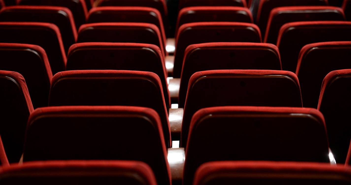 ‘O Espaço Entre Nós - Além do Visível’ em exibição no Funchal
