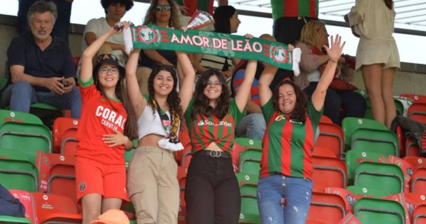 Marítimo-Estrela da Amadora: Veja quem está nos Barreiros (com fotos)
