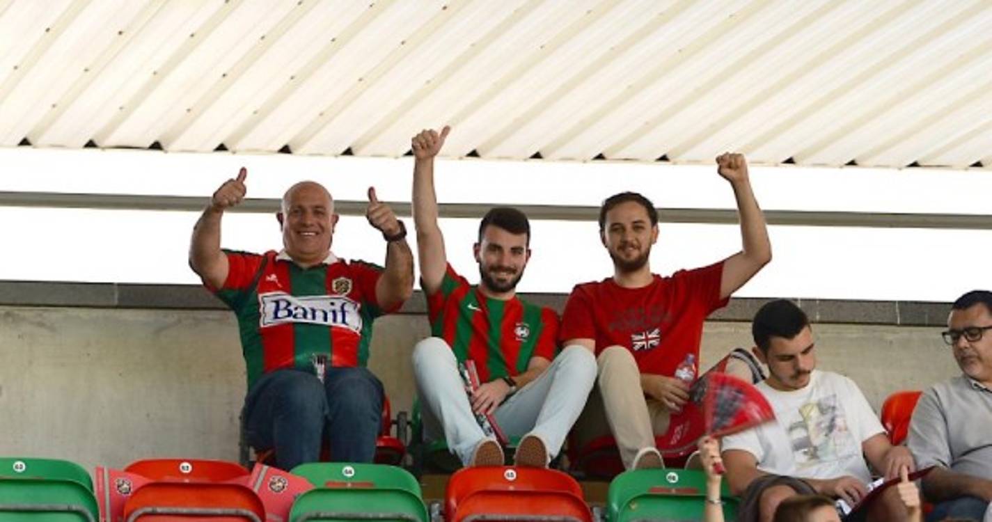 Marítimo-Estrela da Amadora: Veja quem está nos Barreiros (com fotos)