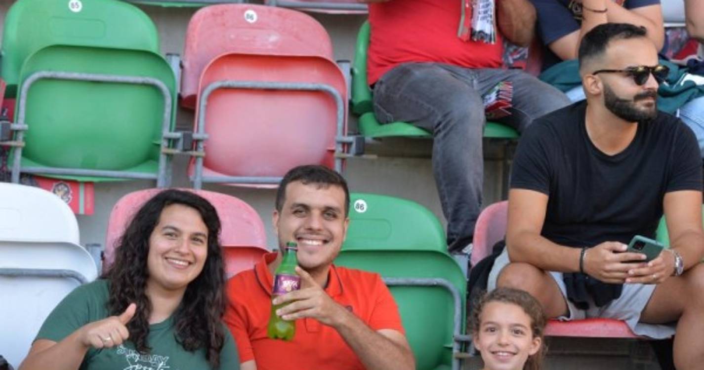 Marítimo-Estrela da Amadora: Veja quem está nos Barreiros (com fotos)