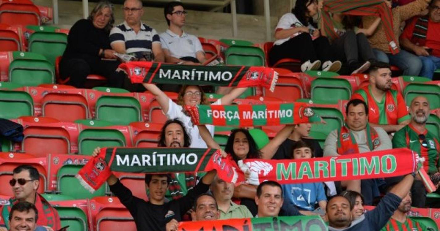 Marítimo-Estrela da Amadora: Veja quem está nos Barreiros (com fotos)