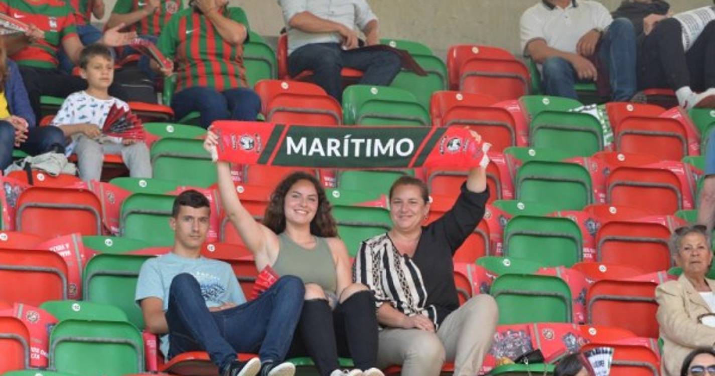 Marítimo-Estrela da Amadora: Veja quem está nos Barreiros (com fotos)