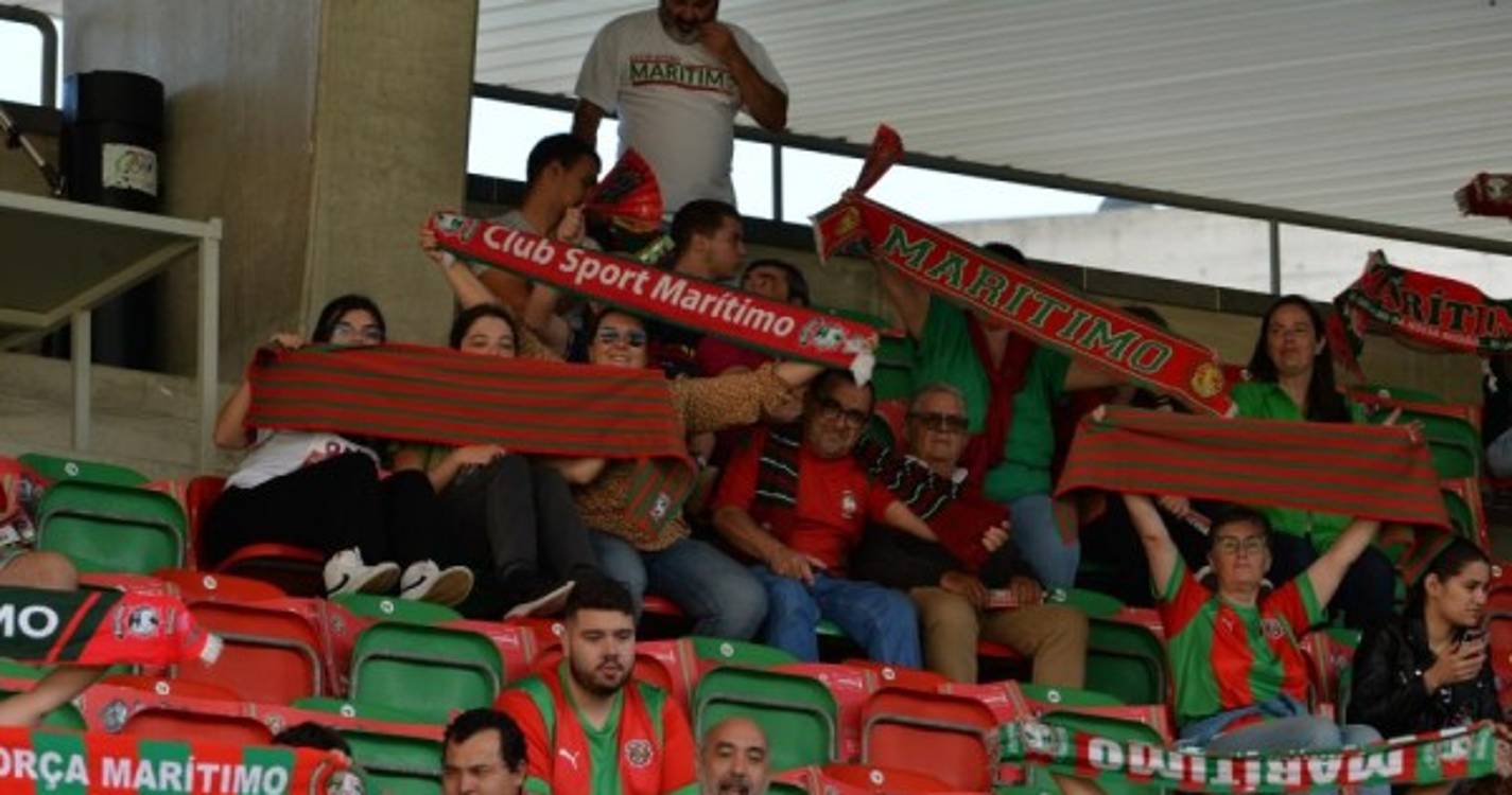 Marítimo-Estrela da Amadora: Veja quem está nos Barreiros (com fotos)