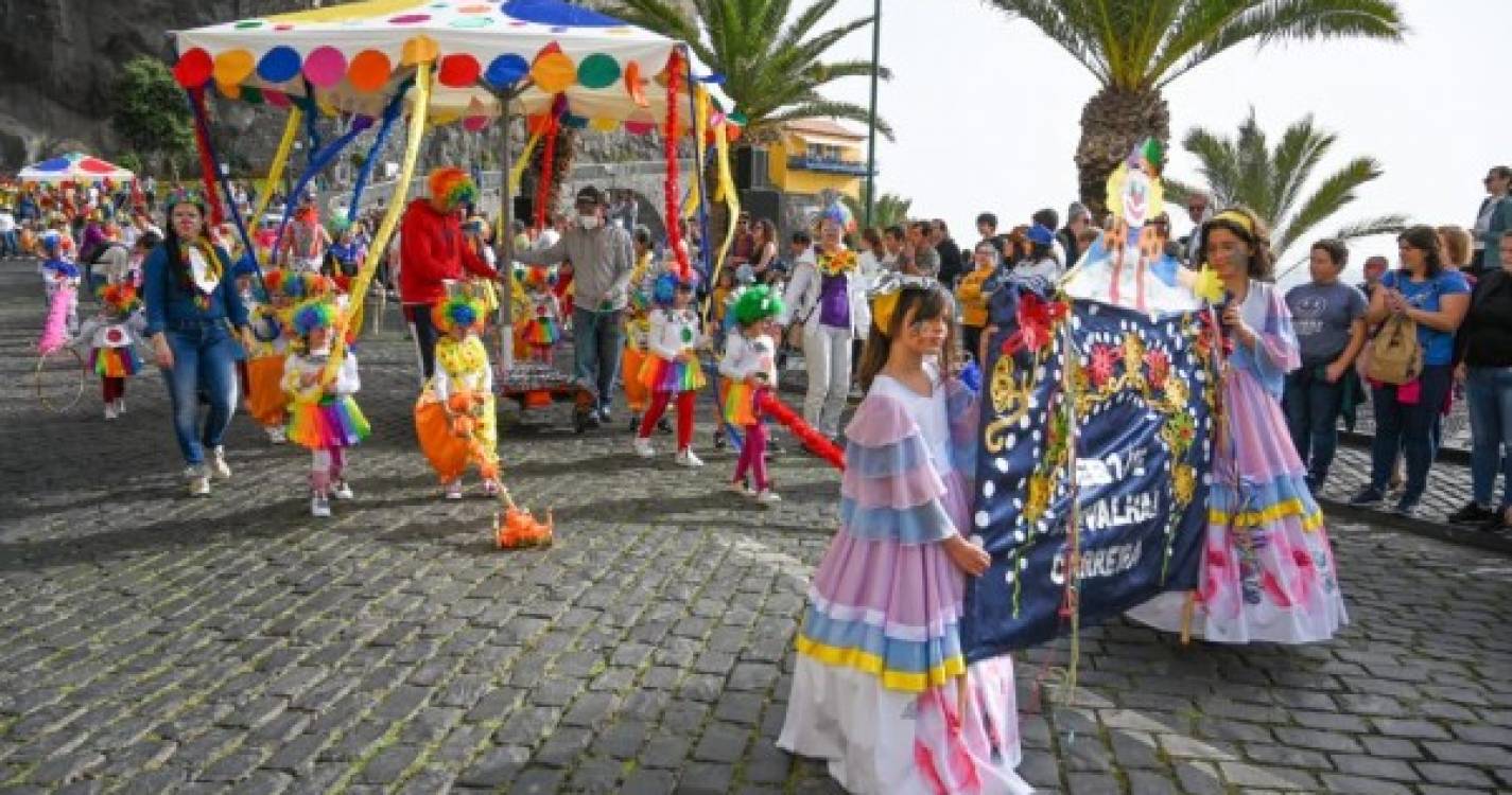 Veja as melhores imagens do desfile de Carnaval na Ponta do Sol