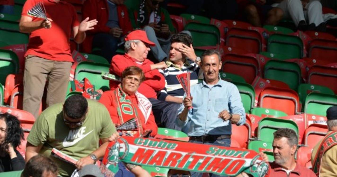 Marítimo-Estrela da Amadora: Veja quem está nos Barreiros (com fotos)