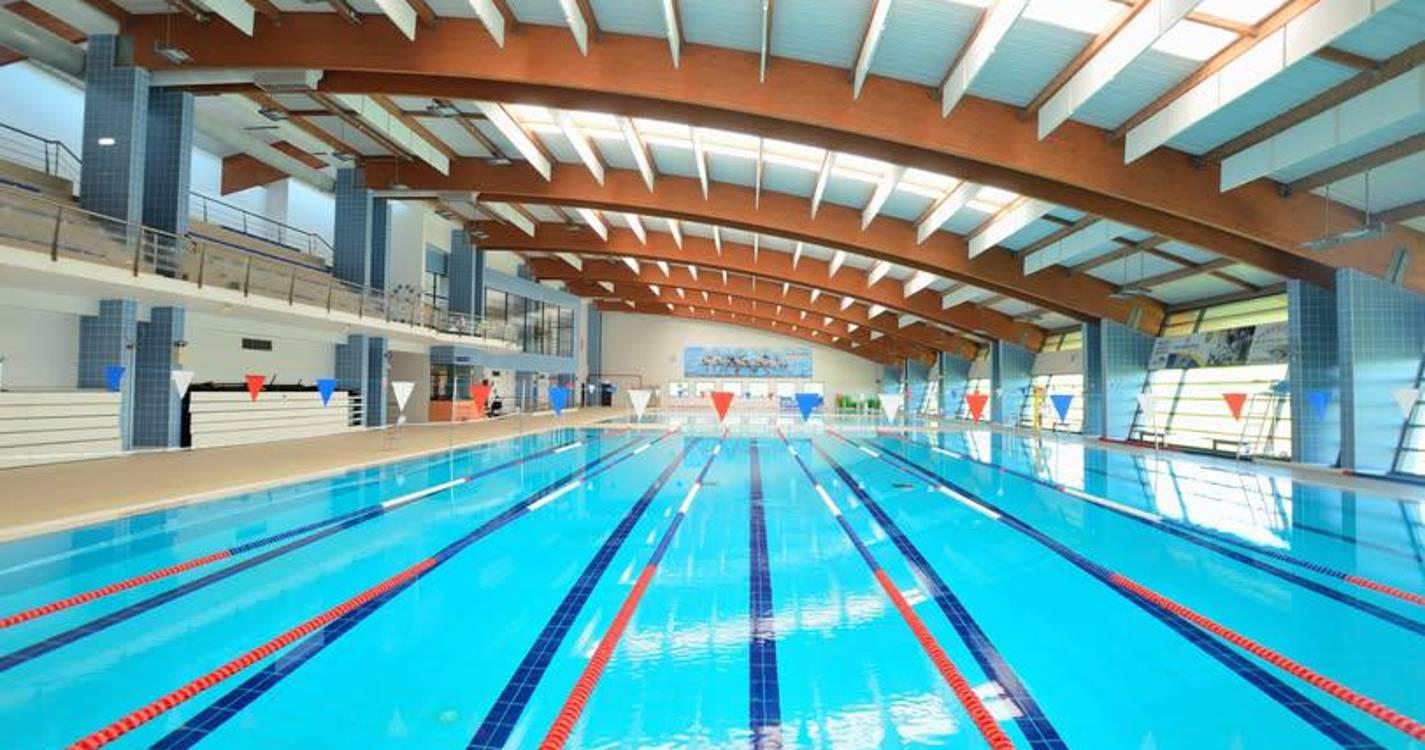 Piscinas Municipais de Albufeira encerradas devido à presença de ‘legionella’