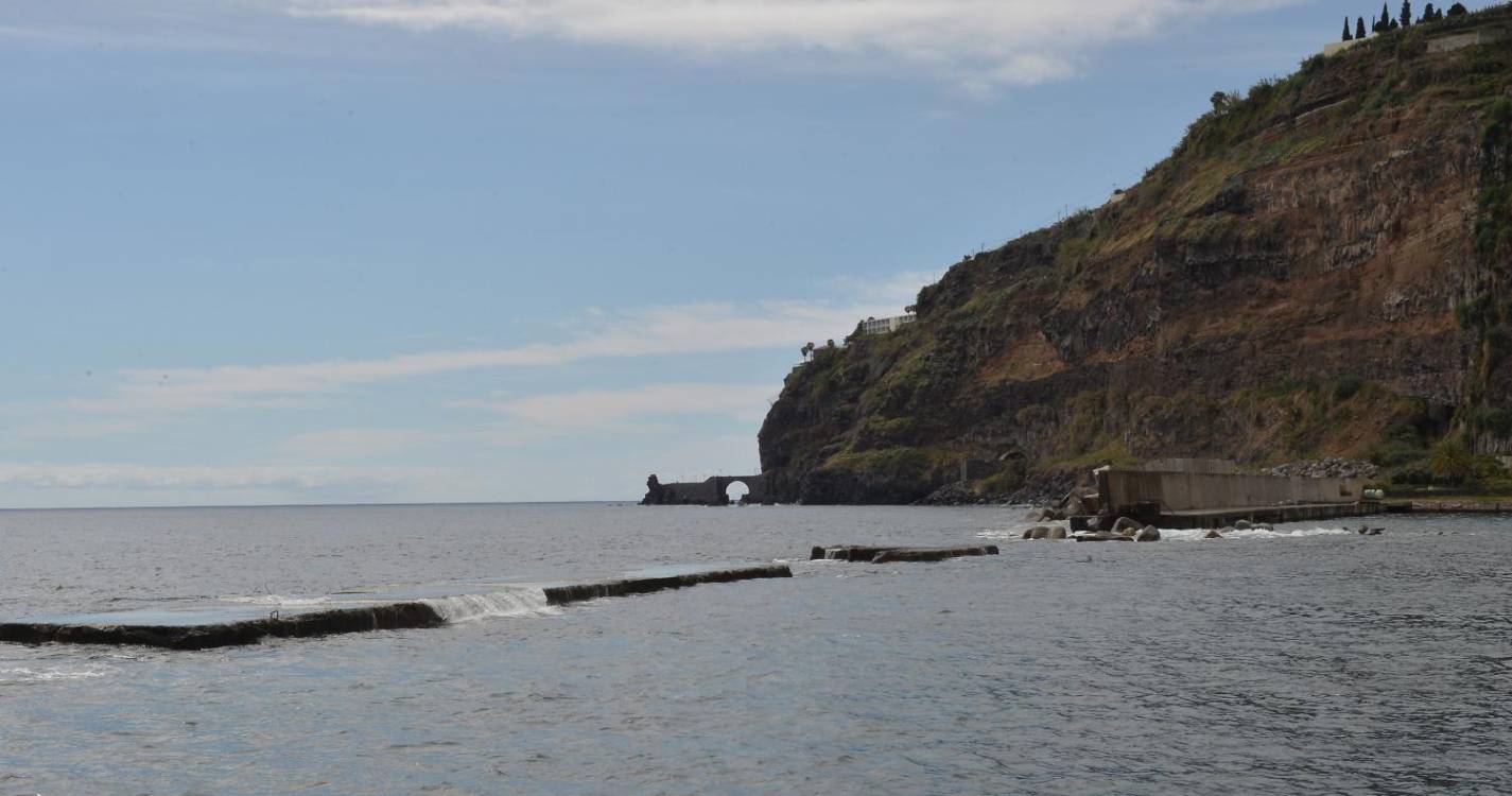 Temperatura máxima superou 25ºC durante 29 dias no Lugar de Baixo em julho