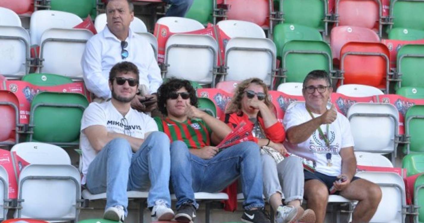 Marítimo-Estrela da Amadora: Veja quem está nos Barreiros (com fotos)