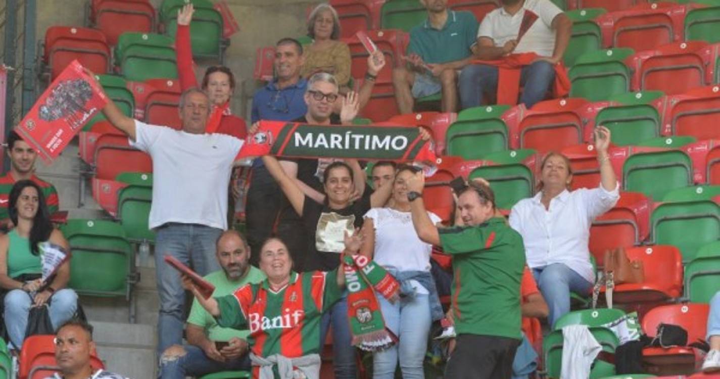 Marítimo-Estrela da Amadora: Veja quem está nos Barreiros (com fotos)