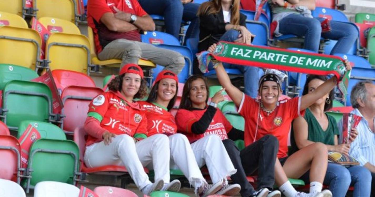 Marítimo-Estrela da Amadora: Veja quem está nos Barreiros (com fotos)