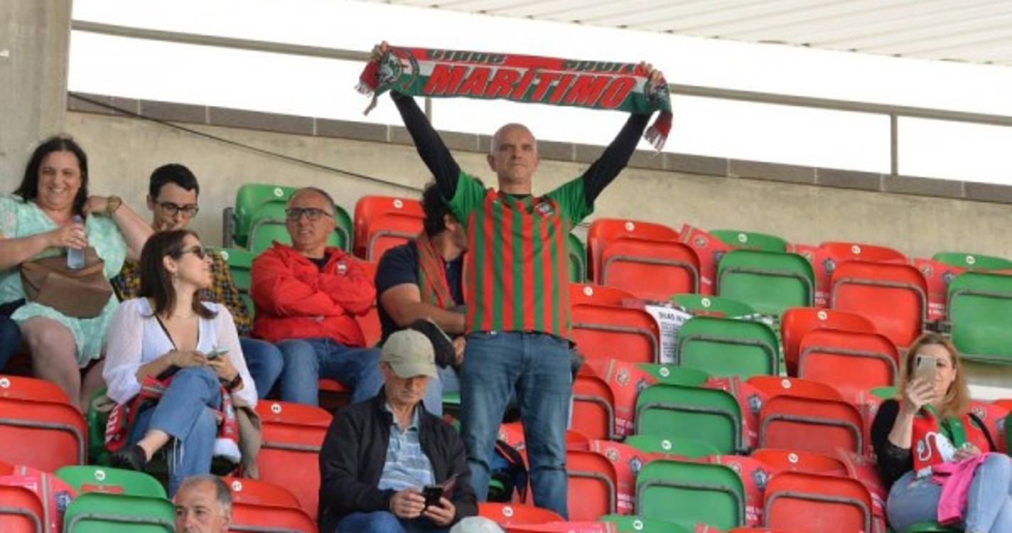 Marítimo-Estrela da Amadora: Veja quem está nos Barreiros (com fotos)