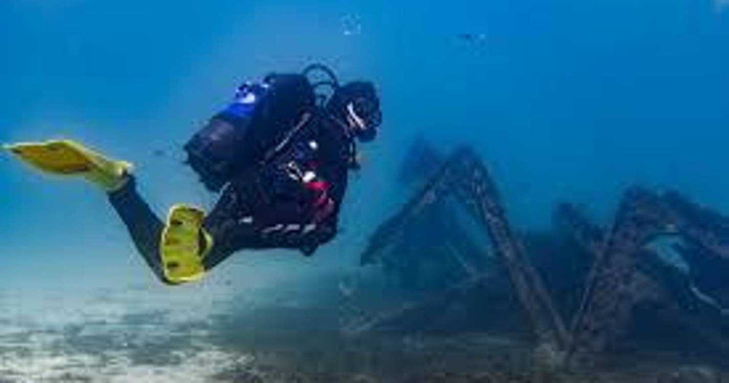 ecoRoute assina hoje protocolo com centro de mergulho na Madeira