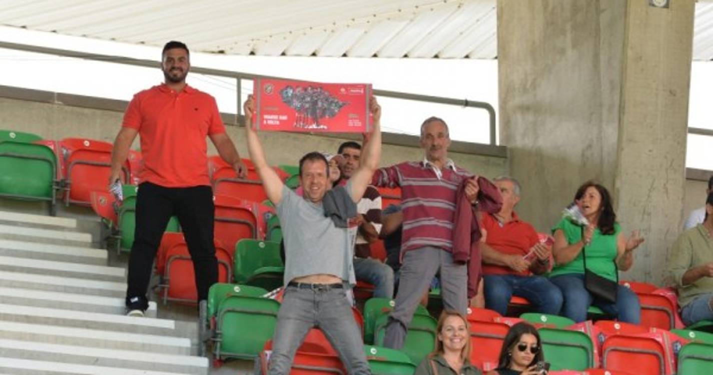 Marítimo-Estrela da Amadora: Veja quem está nos Barreiros (com fotos)