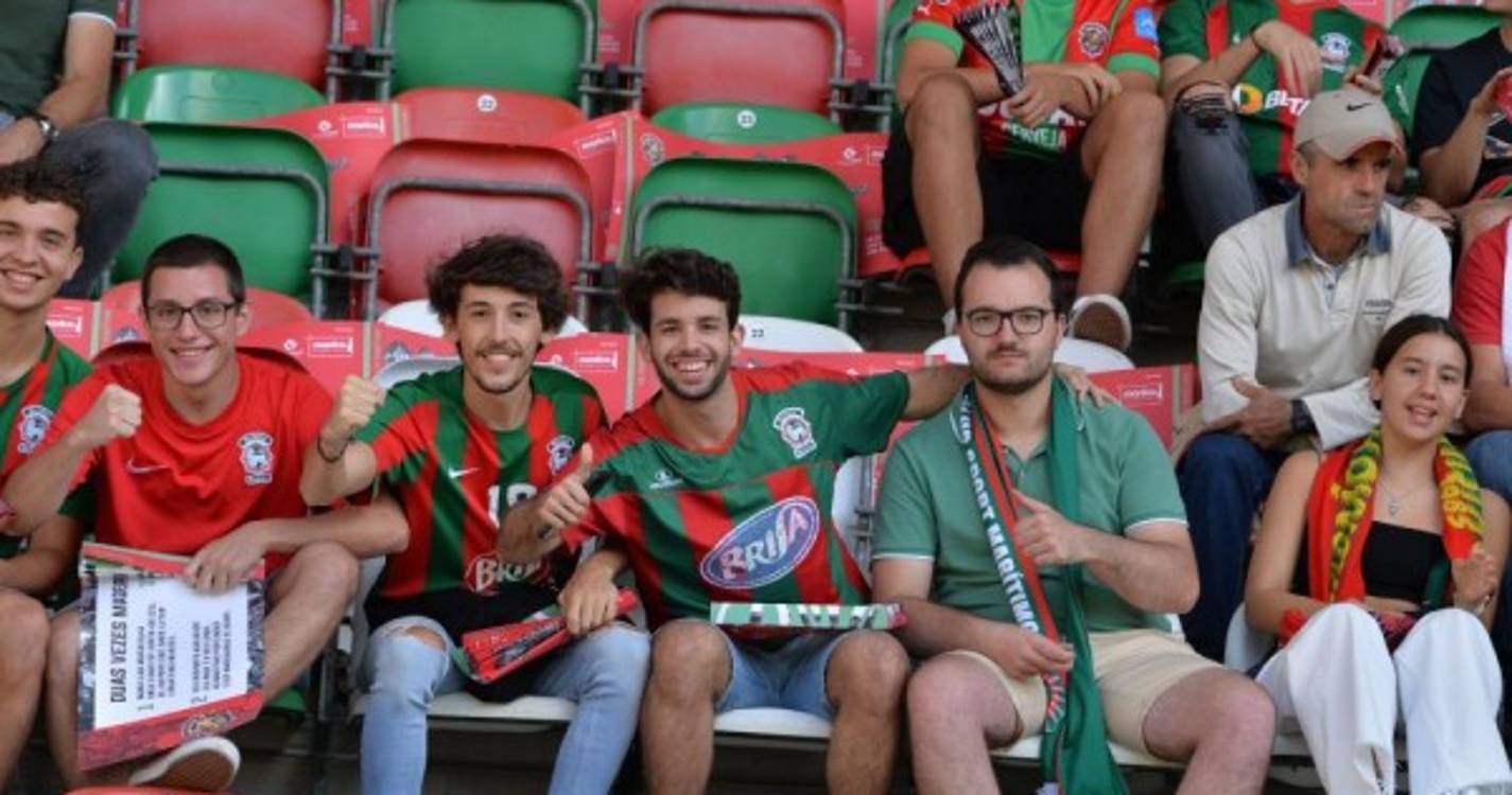 Marítimo-Estrela da Amadora: Veja quem está nos Barreiros (com fotos)
