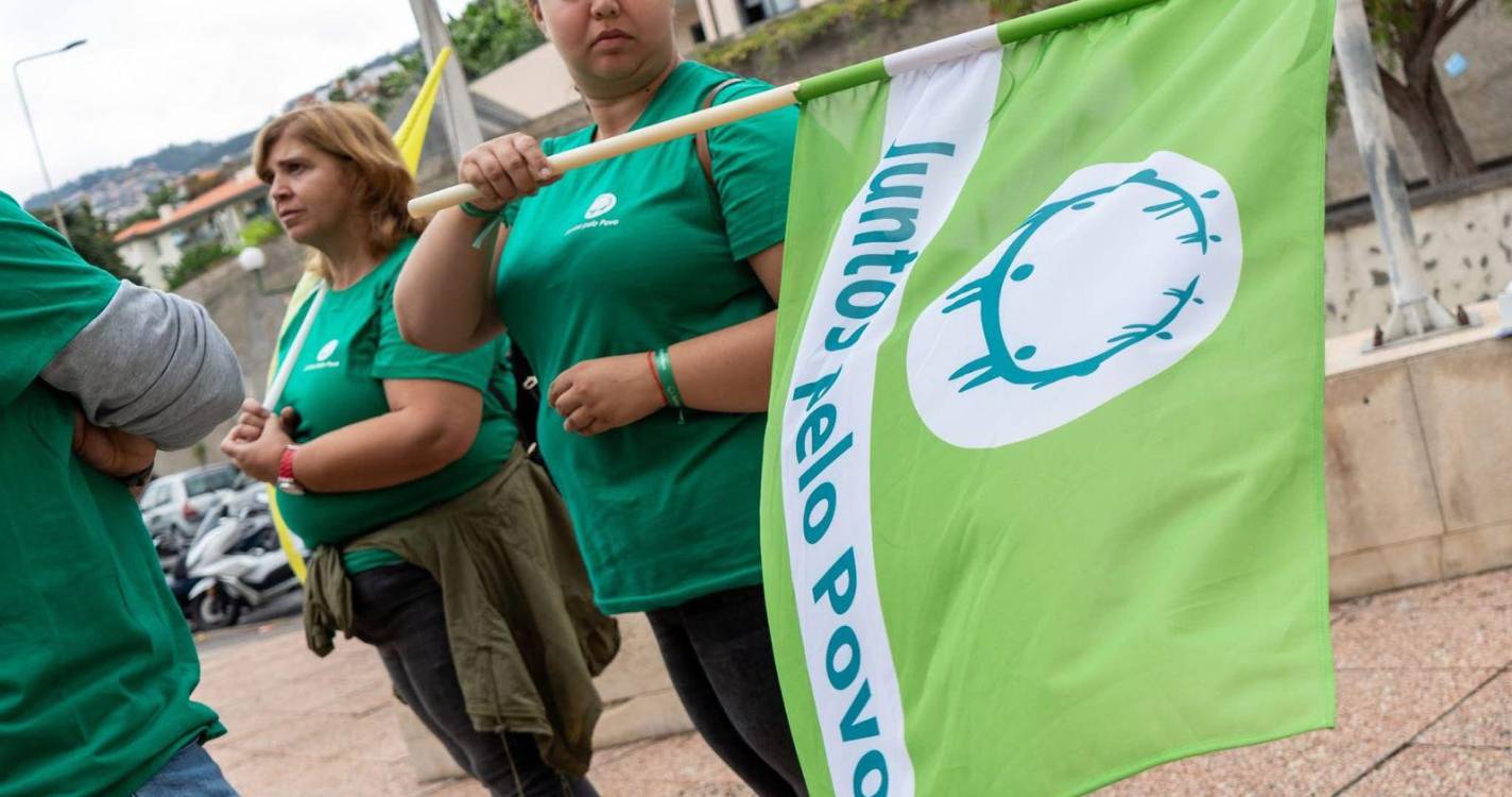 JPP denuncia “ilegalidade” nas mesas de voto à CNE