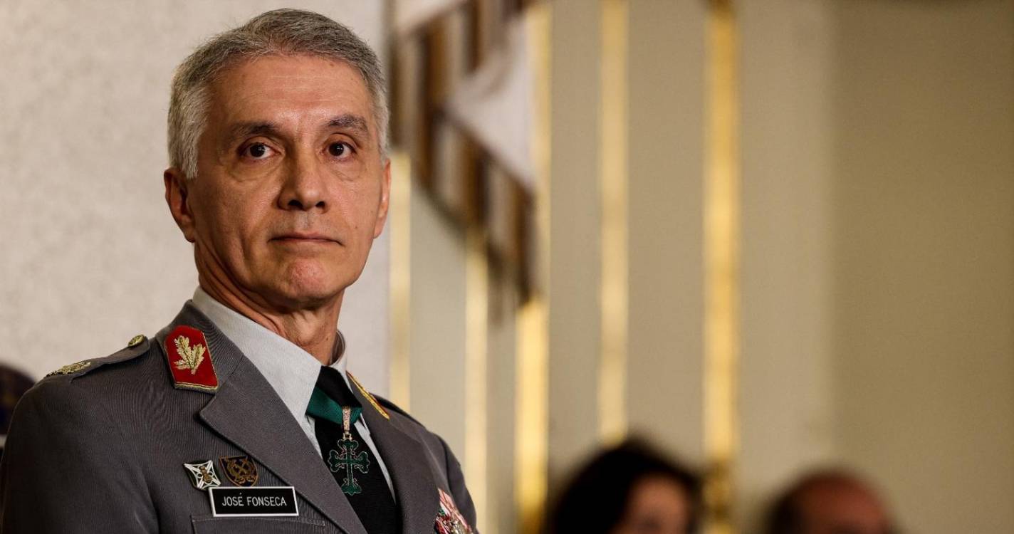 General José Nunes da Fonseca na cerimónia de posse do novo Comandante do COM