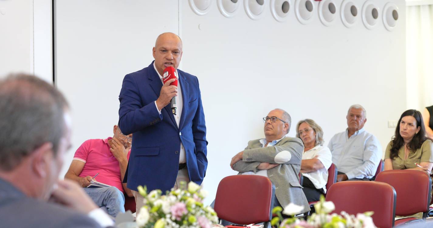 Jornadas 2025: “Com 24 milhões de euros, fez-se pouco”, lamenta munícipe