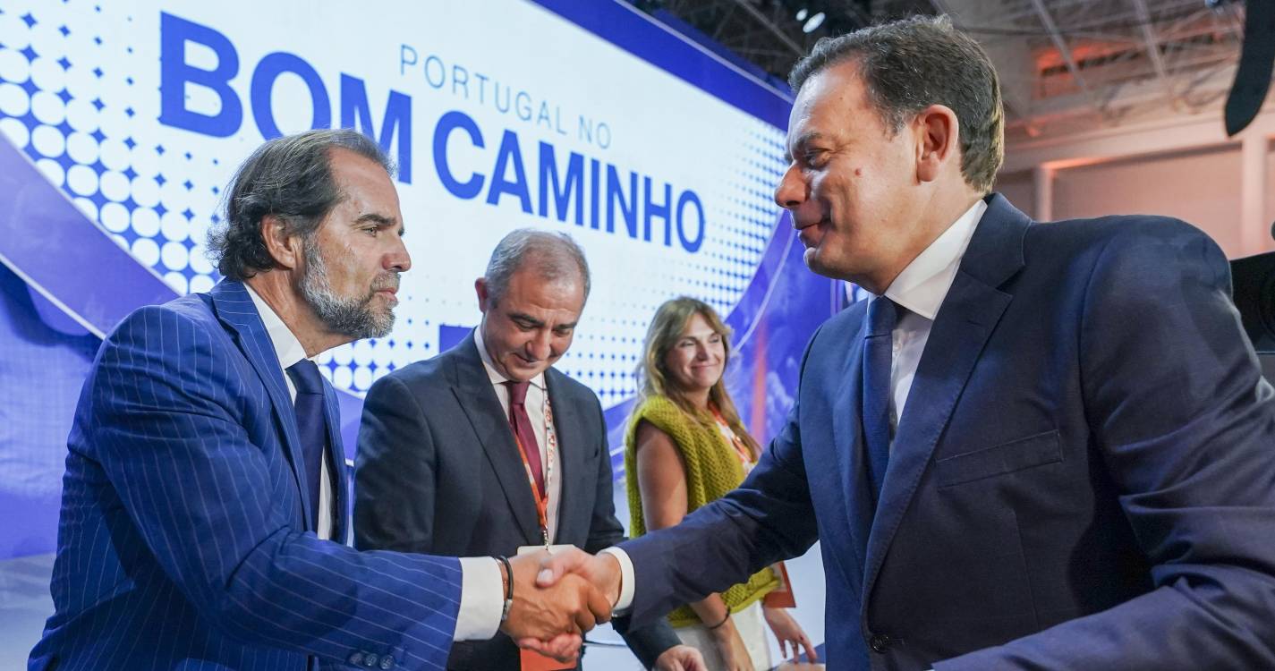 Albuquerque a favor de apresentação de moção de confiança ao Governo da República