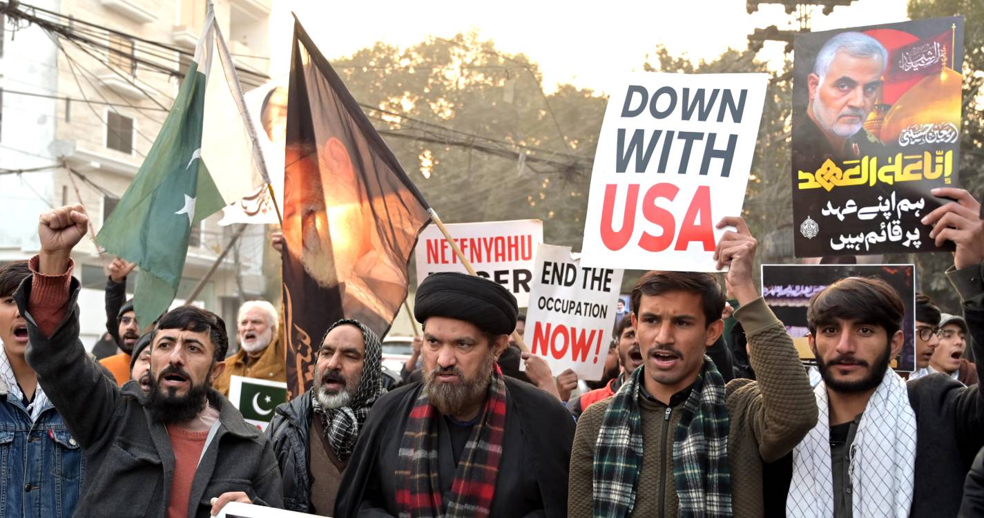 Irão sem Internet há 84 horas devido aos protestos