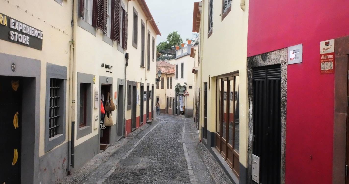 RIR diz que bairros sociais devem ser recuperados antes de serem construídas novas habitações