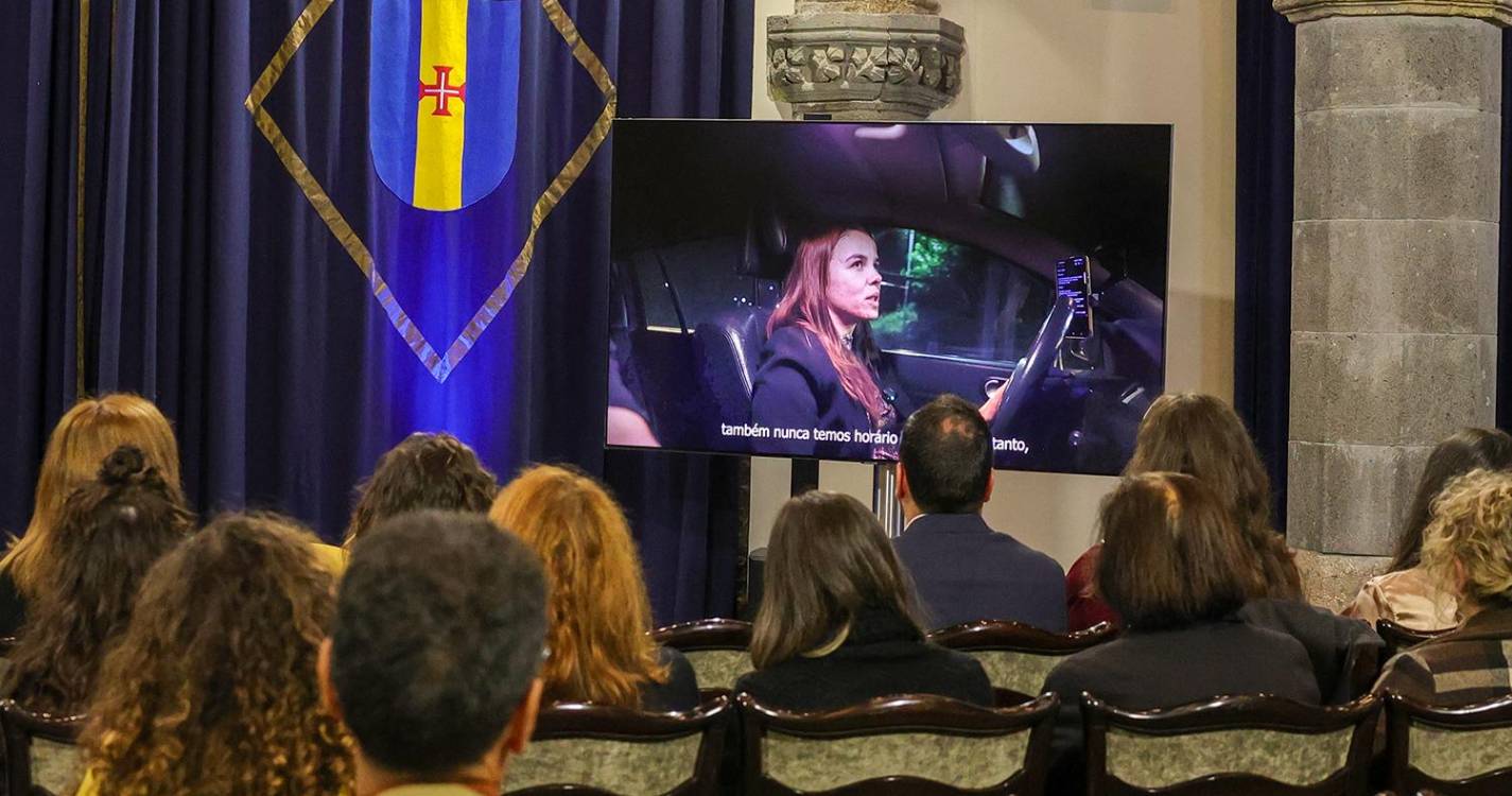 Mónica Freitas e José Manuel Rodrigues apontam fosso salarial como retrocesso