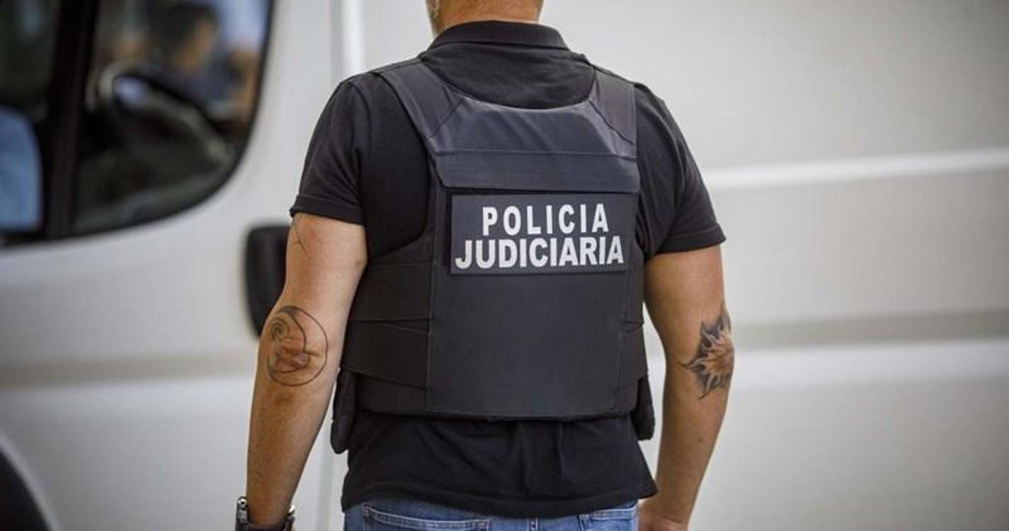 Jovem de 16 anos detido na Amadora por duas tentativas de homicídio com arma de fogo