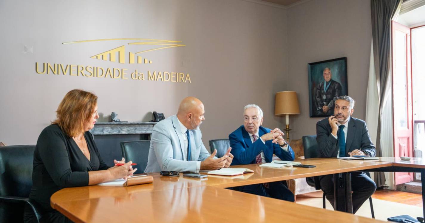 PS defende apoios aos estudantes no pagamento das propinas