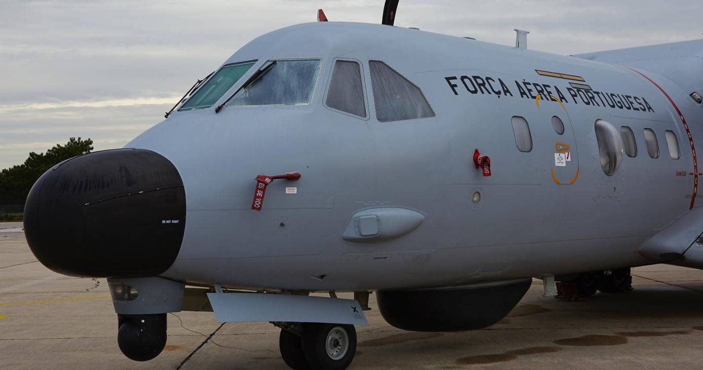 Força Aérea transporta três doentes do Porto Santo para a Madeira