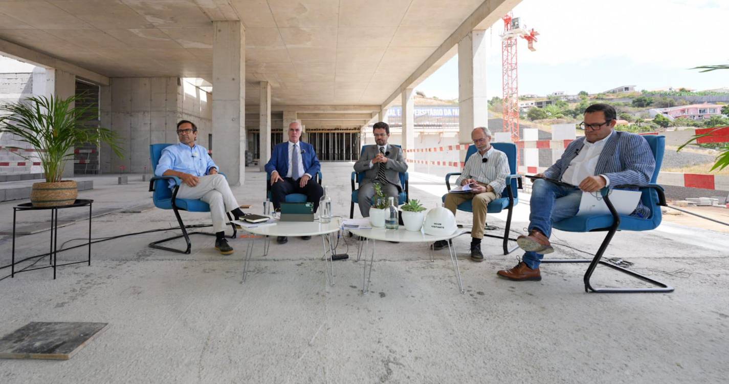 Fórum Novo Hospital: IA sim, mas para otimização de recursos