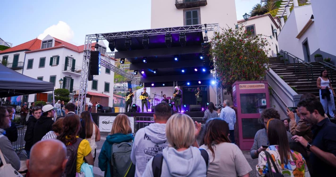 Festival Aqui Acolá arrancou ao som de histórias, fado e música tradicional (com fotos)