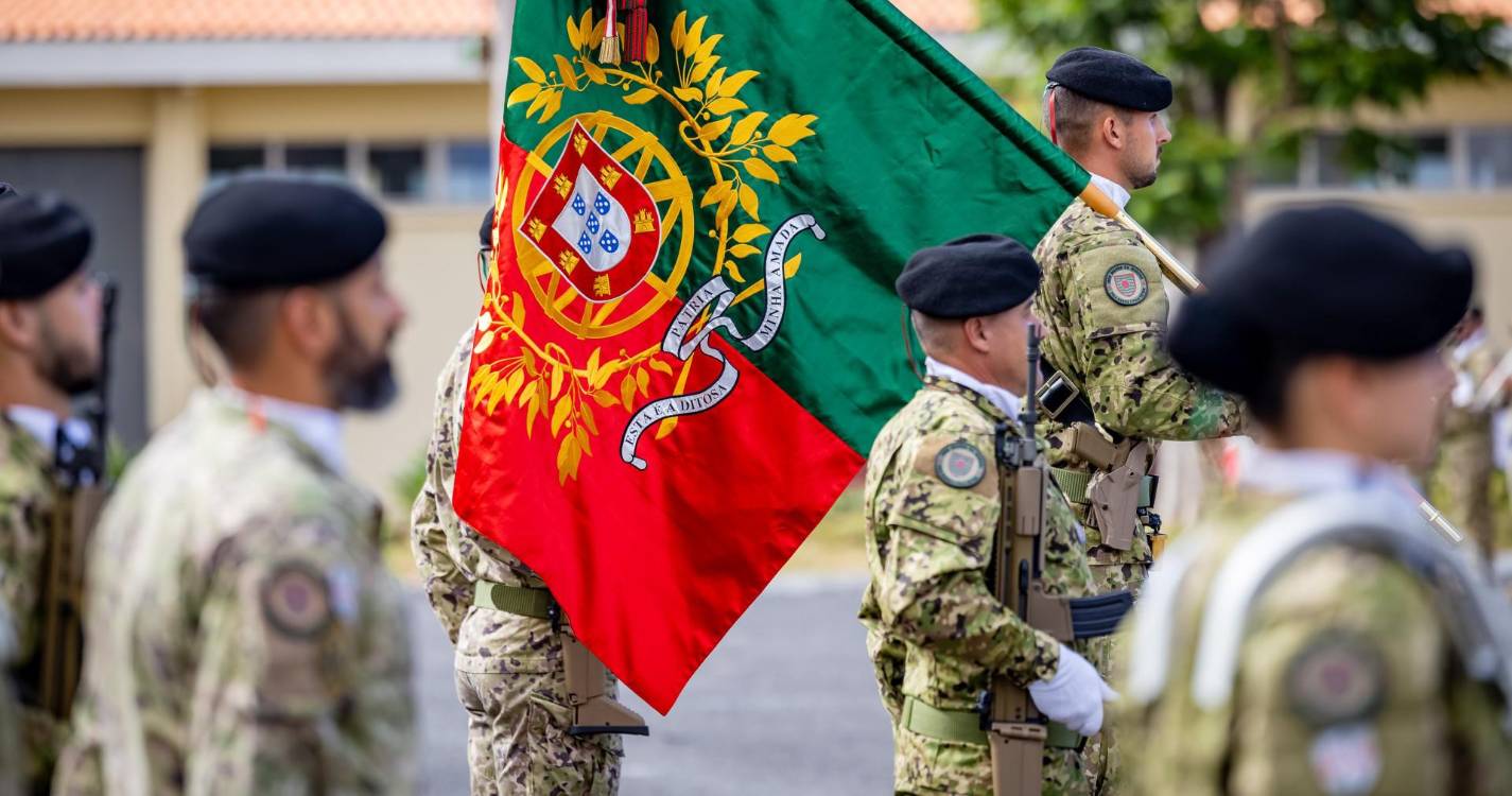 32.º aniversário do Regimento de Guarnição n.º 3 com programa festivo