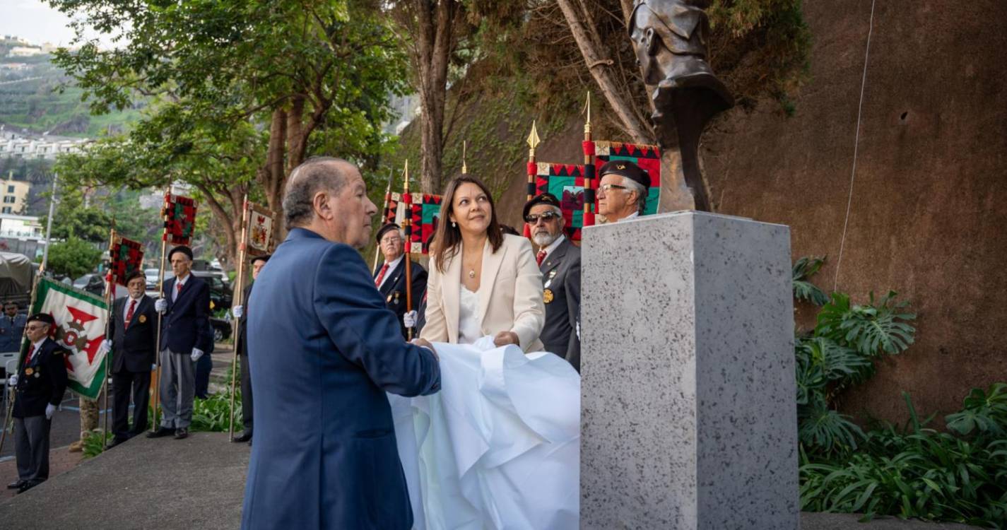 Monumento de Homenagem em Honra e Memória dos Combatentes inaugurado