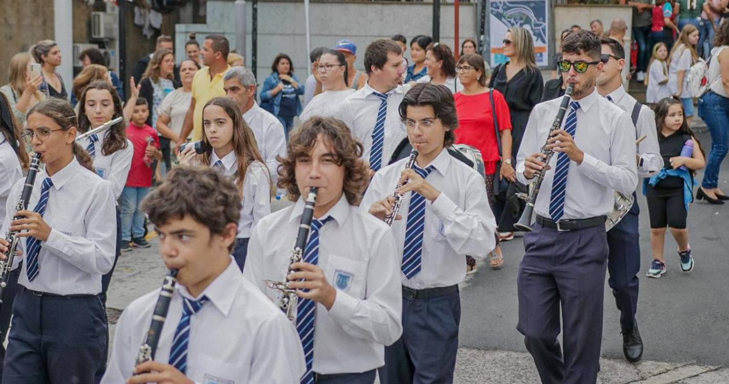 Cortejo Etnográfico ‘São Pedro Telmo’ saiu às ruas de Câmara de Lobos (com fotos)