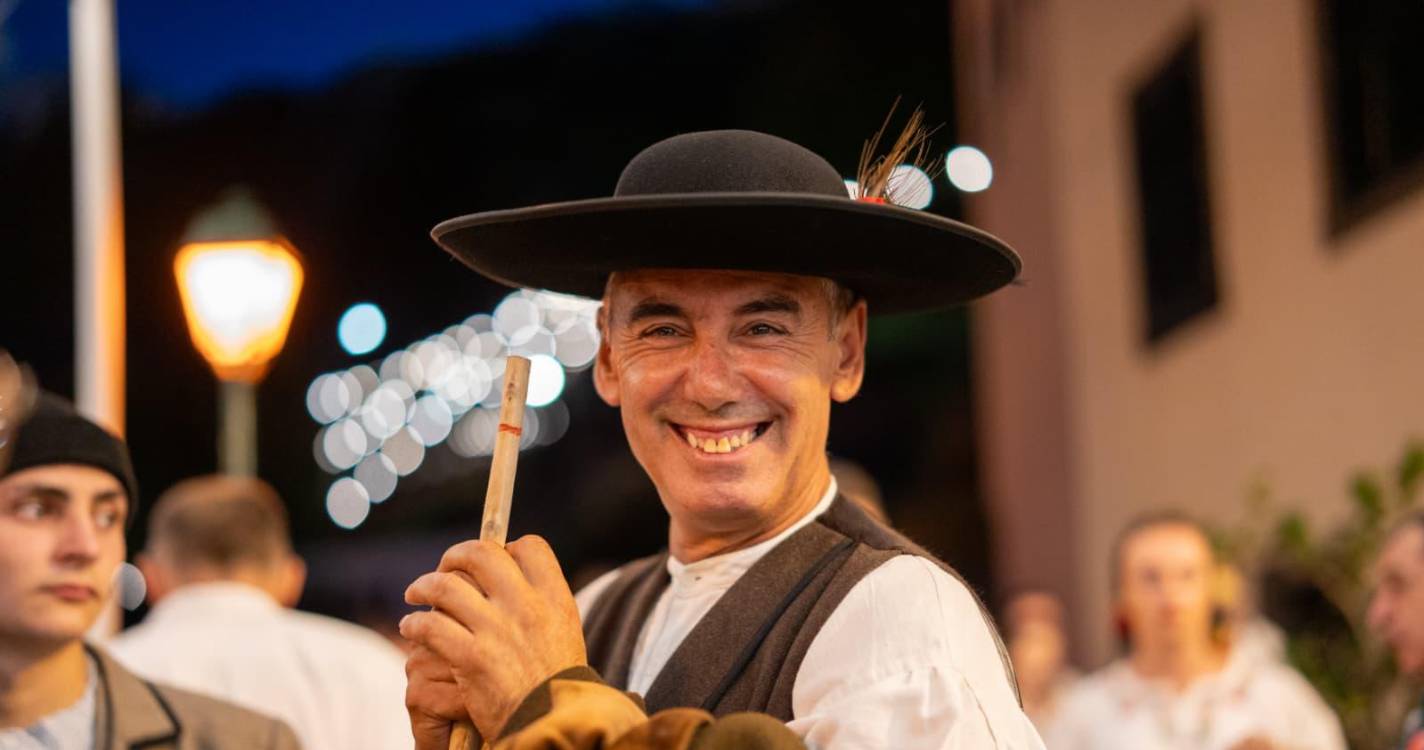 Folclore da Batalha e da Roménia anima a Ponta do Sol