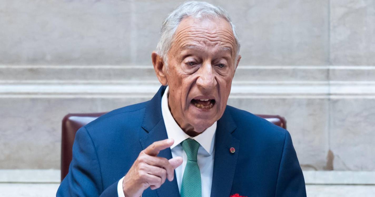 25 Abril: “Tenhamos a humildade e inteligência de preferir sempre a democracia”