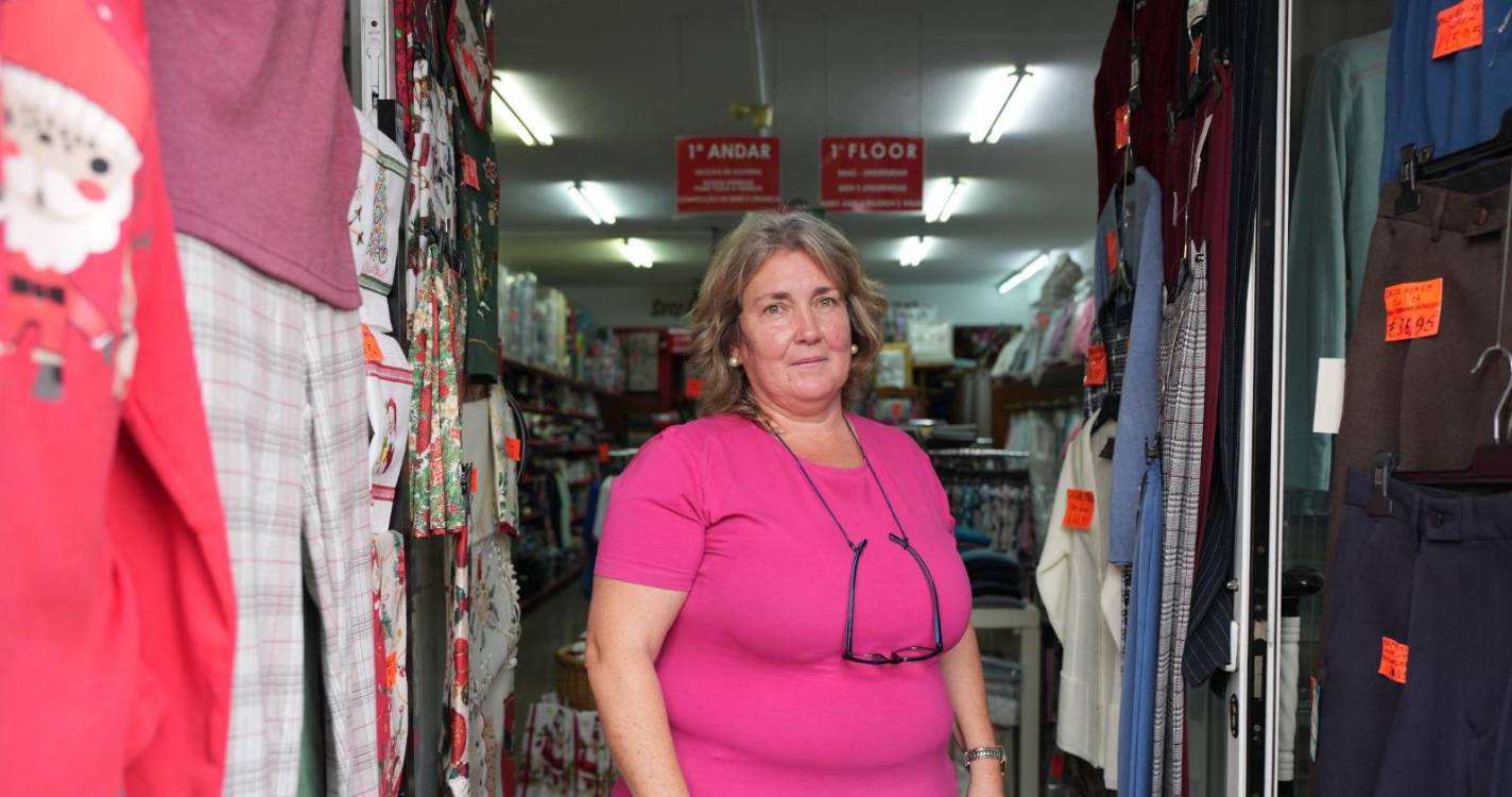 Comércio tradicional na baixa do Funchal enfrenta desafios, mas mantém clientela fiel no Natal