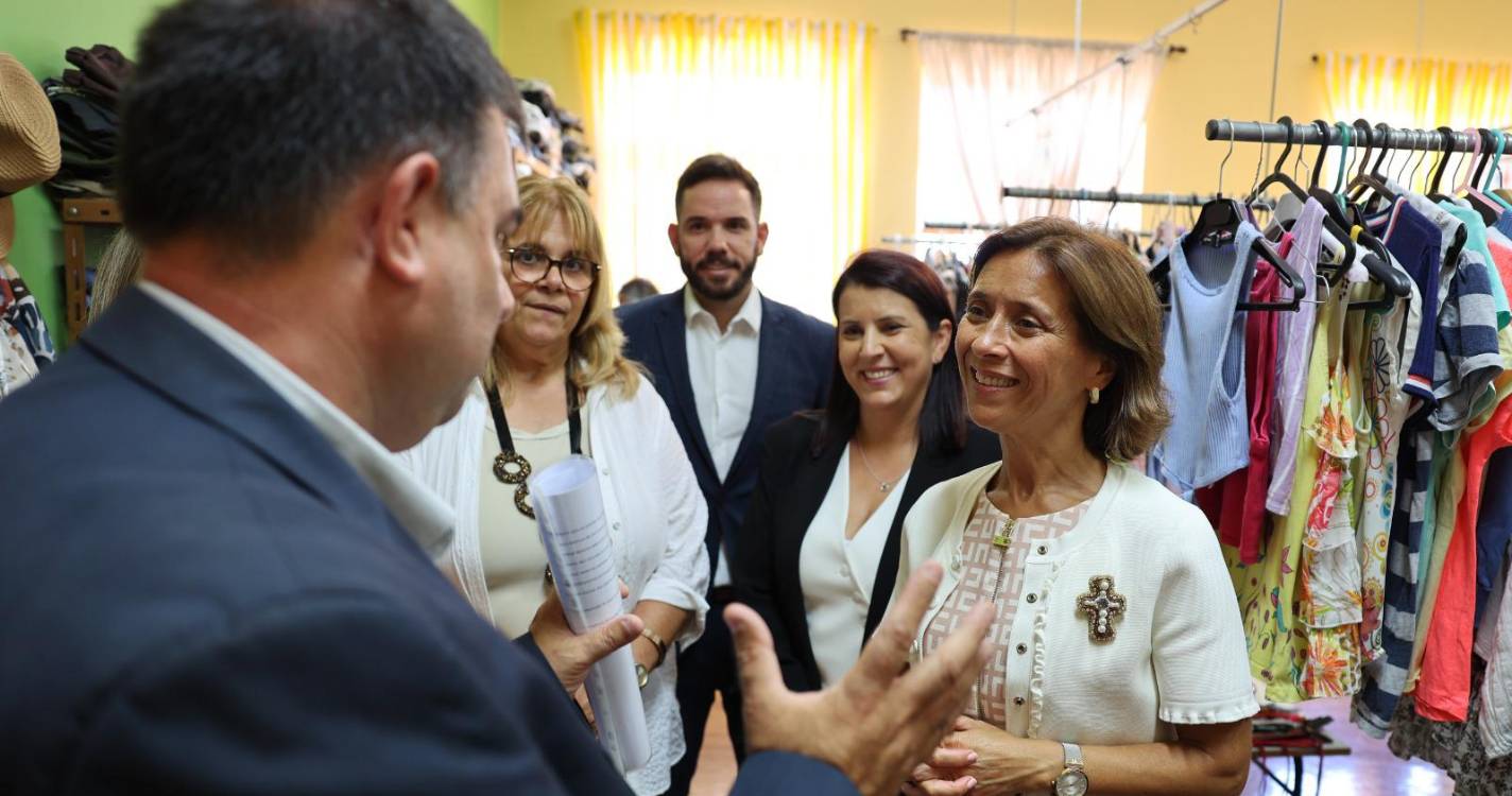Paula Margarido acompanha trabalho social em Gaula