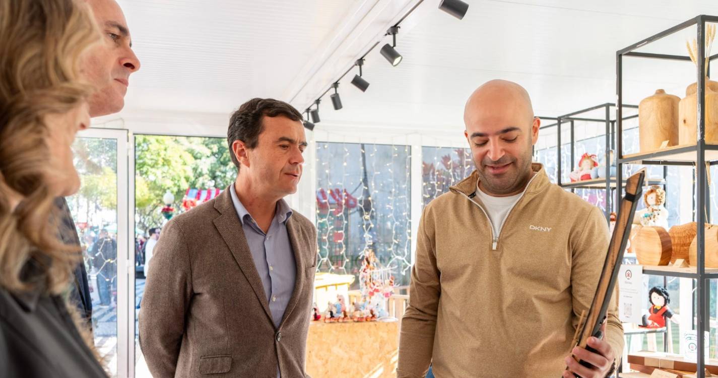 Nuno Maciel visitou stand da IVBAM na placa central e destacou a qualidade dos produtos regionais