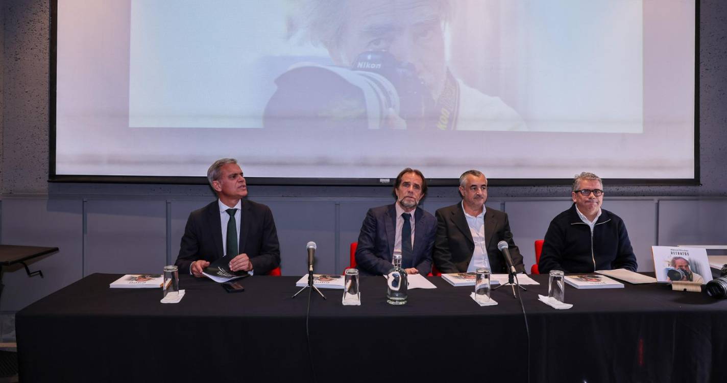 ‘Manuel Nicolau, Retratos’ representa a comunicação em imagens (com fotos)