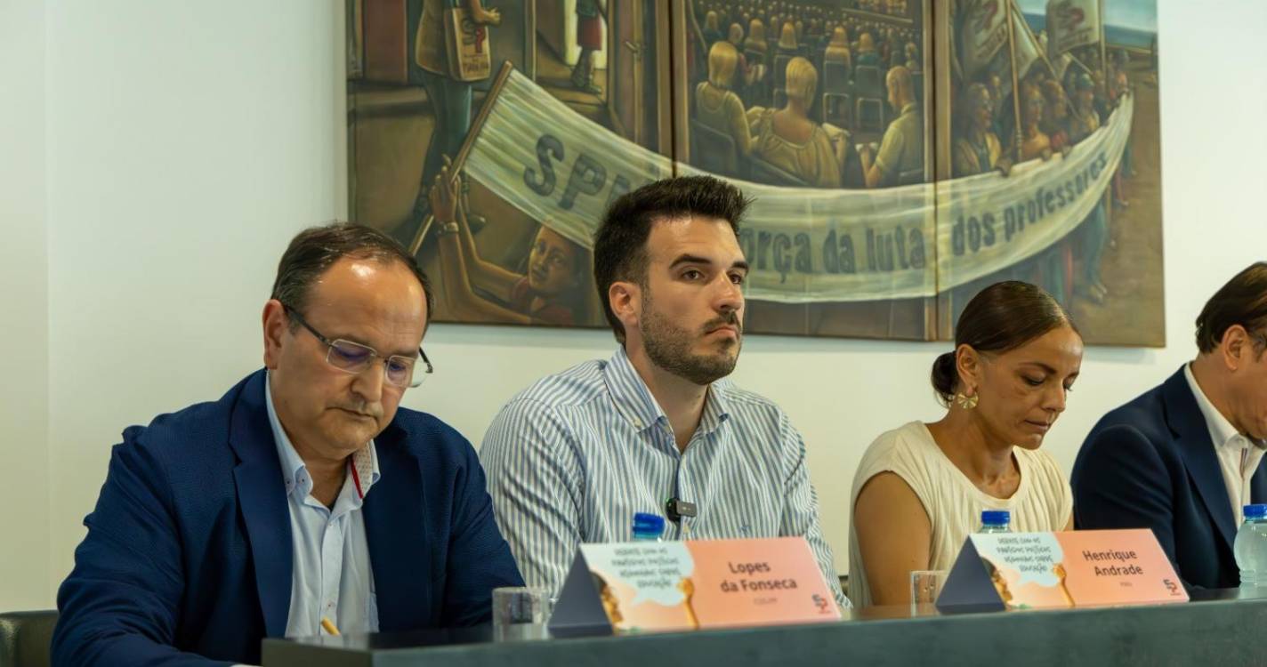 PAN defende “total reformulação” do estatuto da carreira docente