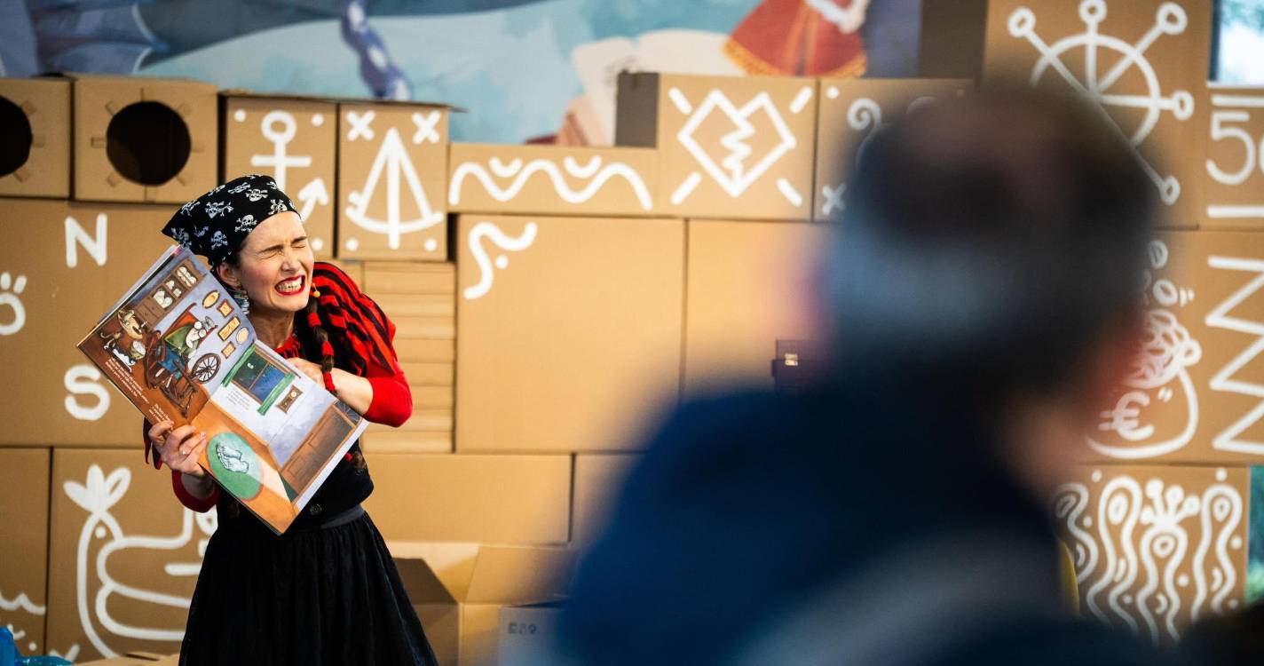 Oficina criativa, prémios e música animam hoje a Ribeira Brava